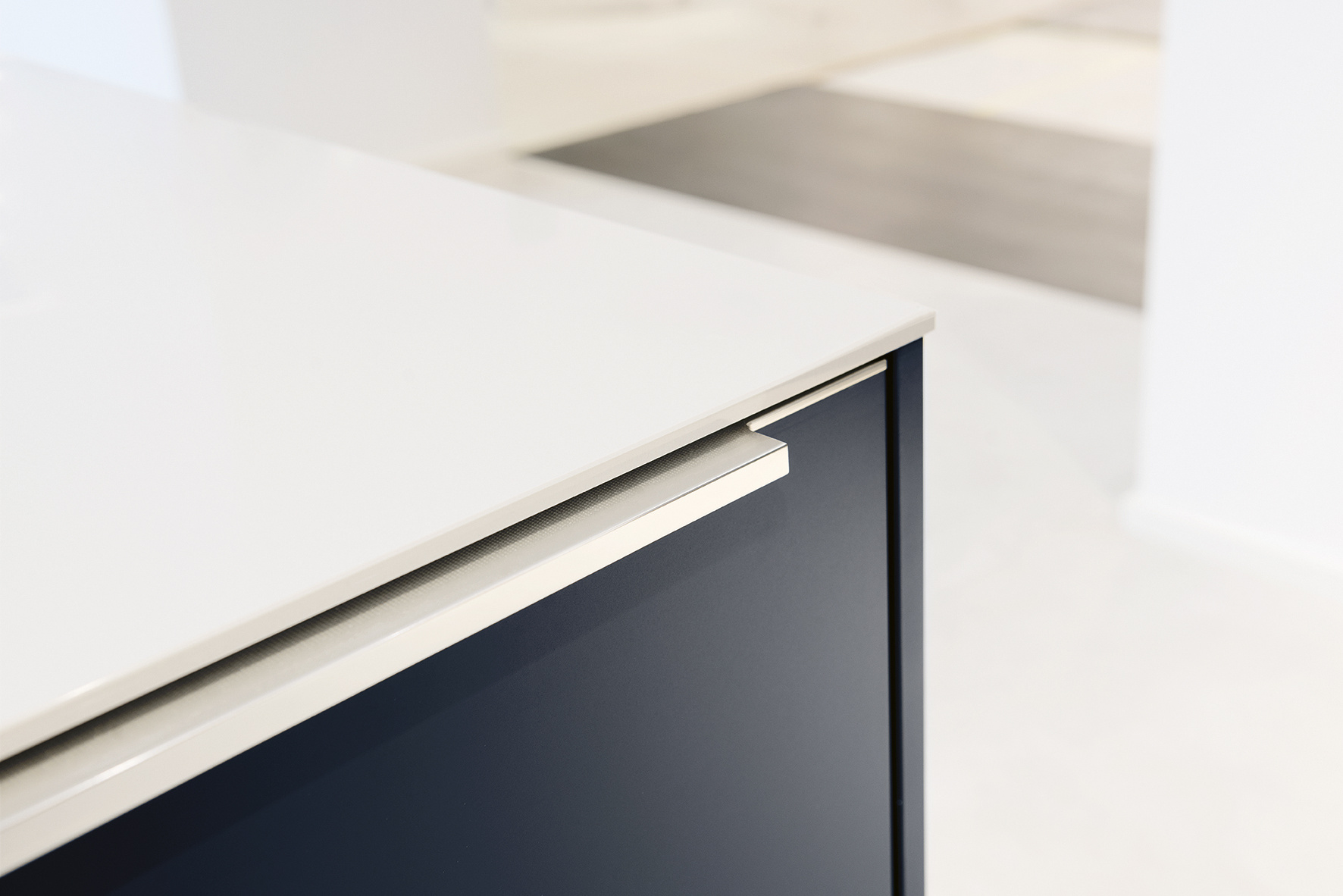 Niet los verkrijgbaar Greep M720 roestvrijstaal kleurig geborsteld