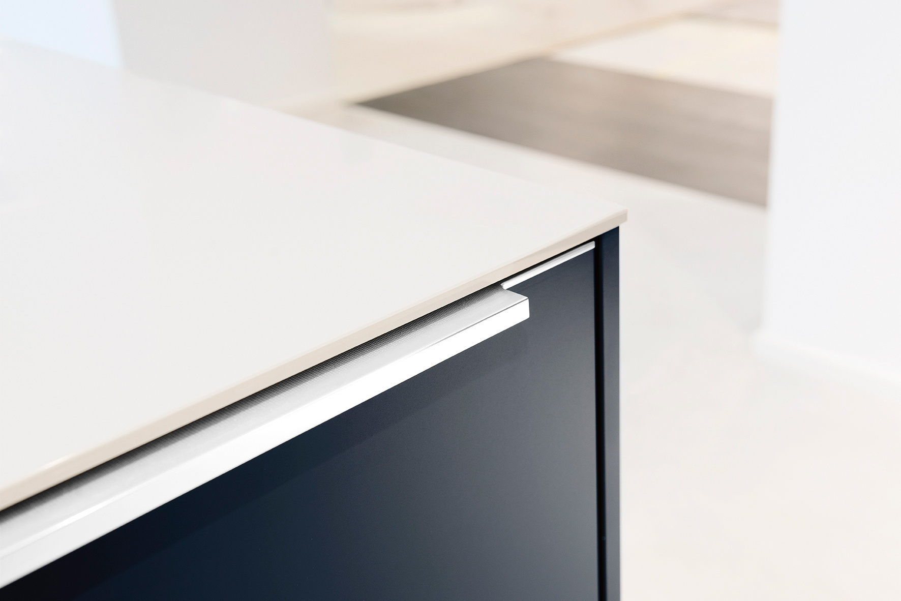 Niet los verkrijgbaar Greep M777 kristalwit mat