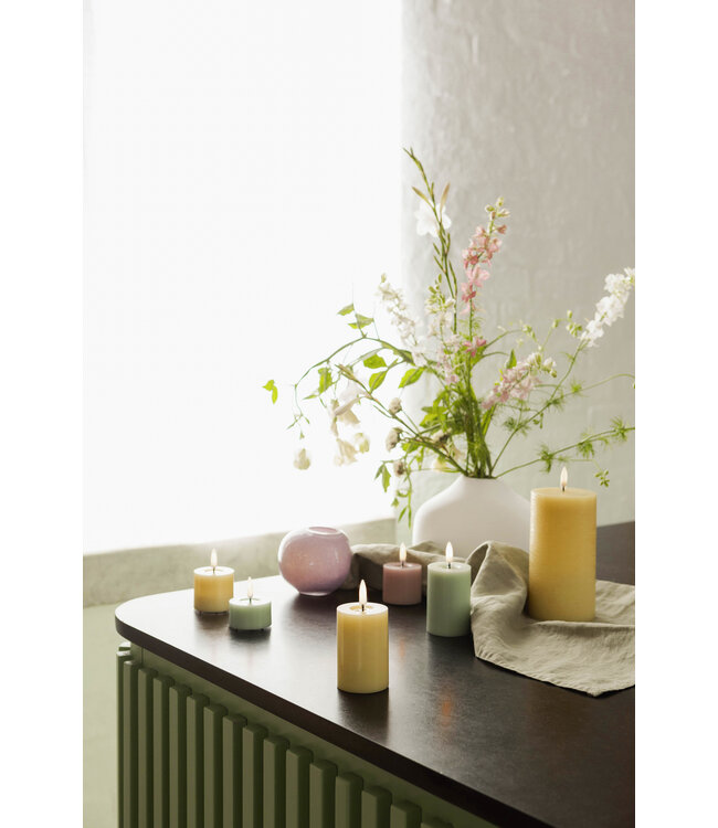 Uyuni LED waxinelichtje -Lavendel -glad- 5x2,8 cm