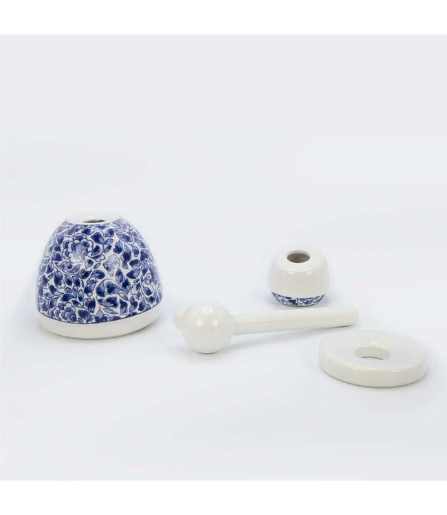 Proud Mary Flower-Pattern