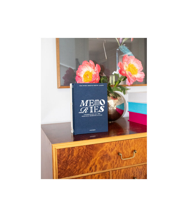 Bookshelf Album - Memories