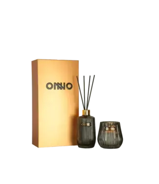 ONNO ECLECTIC GIFTSET 1: SMOKED DIFFUSER  375ML & CANDLE ZANZIBAR