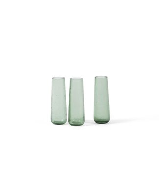 Dekocandle Mouthblown hammered Soliflower Green  ø 5.5 x 18 cm