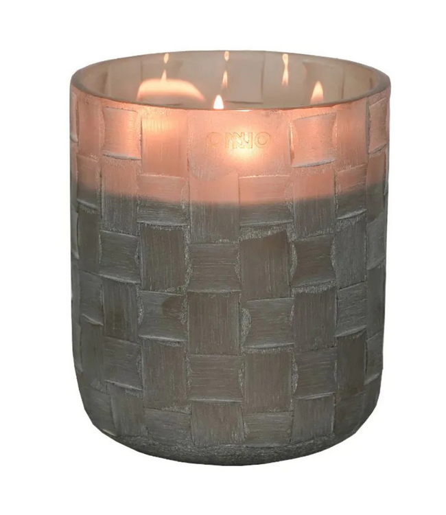 ONNO Chess  candle  M 17X20 cm  Precious Oud