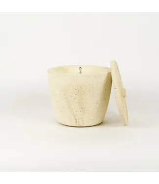 Mon Dada Outdoor: Urban Candle Medium Ecru Neutral + lid