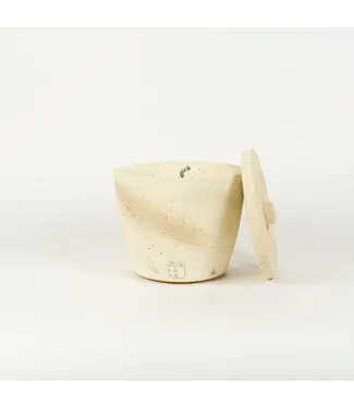 Mon Dada Outdoor: Urban Candle Small Ecru Neutral + lid