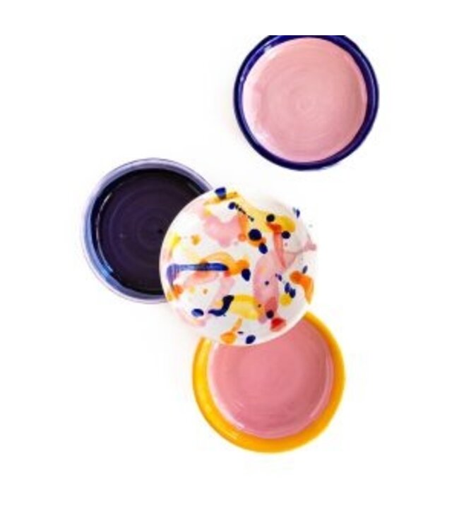 Val Pottery Plate Estela Base Pink, Edge Yellow