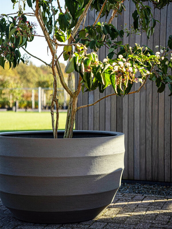 Luca Lifestyle Bordo New Egg Pot Low 80 80x47 - Clay