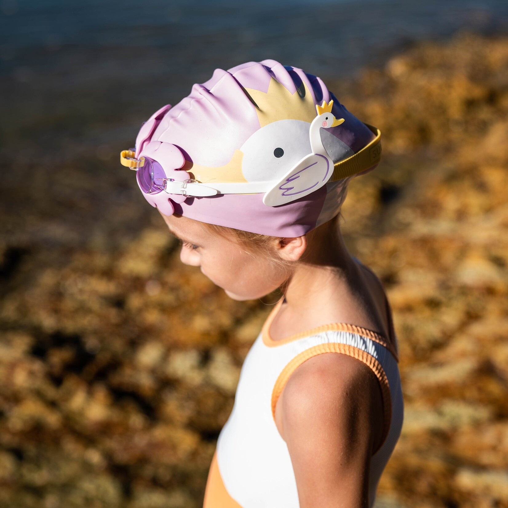 قبعة السباحة للأطفال