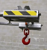Lifting beam with load hook 4150 kg for forklift Lifting beam with load hook 4150 kg for forklift