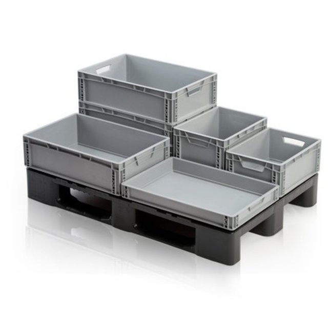 Eurobox Universal 40x30x32 cm plastic stackable container  - Closed handle