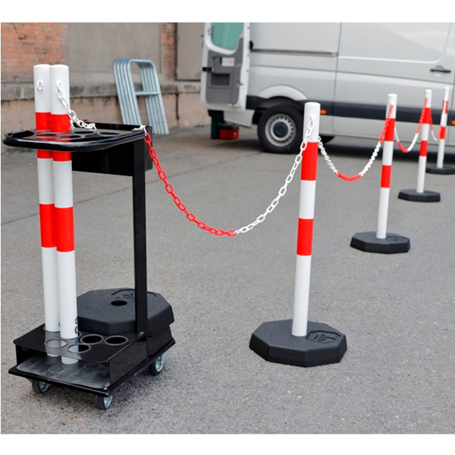 Barrier posts set of 6 with 25m chain Heavy duty