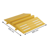 Mostek przejazdowy gumowy 830 x 300 x 75 mm 2 tunele Żółty Mostek przejazdowy gumowy 830 x 300 x 75 mm 2 tunele Żółty