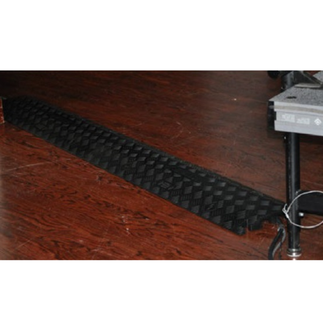 Cable Bridge with Cover  1 tunnel Ø 13 mm cable protection  Black