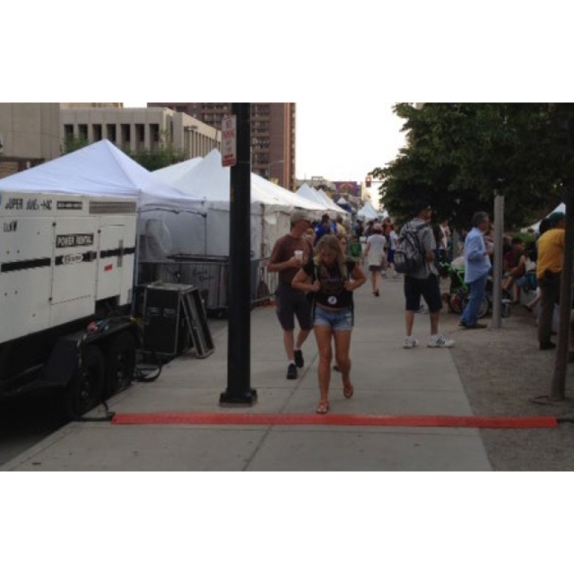 Próg kablowy z pokrywą 1 kanałowy Ø 25 mm ochrona kabla Pomarańczowy