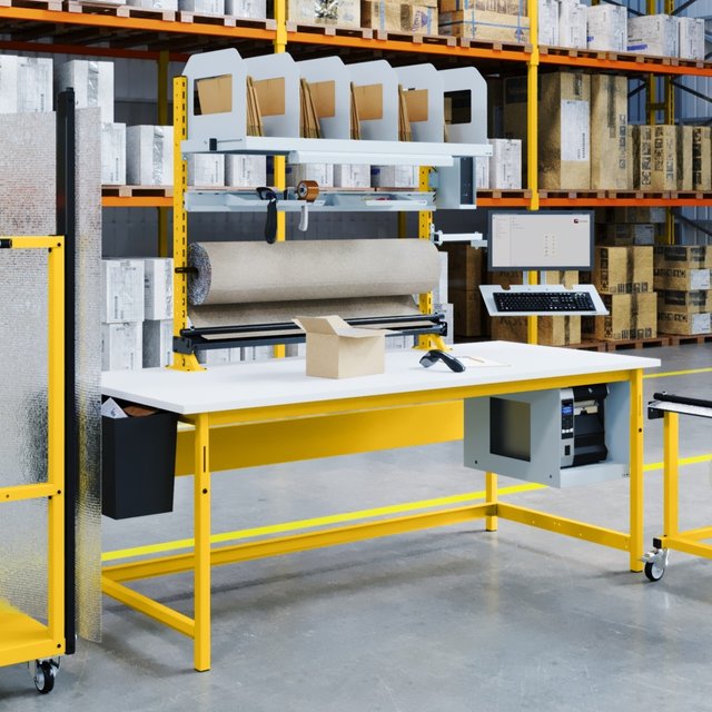 Packing table for warehouse robust and elegant