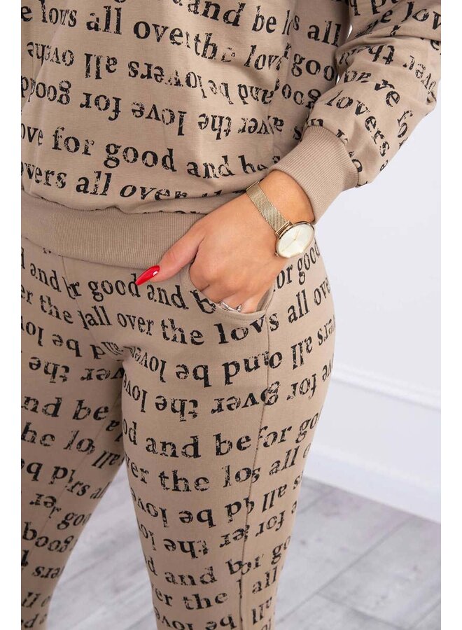 Dames Huispak Trainingspak Tekst Lichtbruin