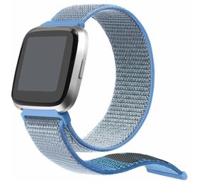 Strap-it Bracelet nylon Fitbit Versa (bleu)