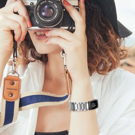 Strap-it Strap-it Bracelet acier Fitbit Inspire (argent)