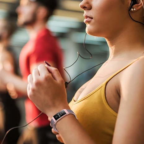 Strap-it Strap-it Bracelet nylon Fitbit Charge 4 (rose)