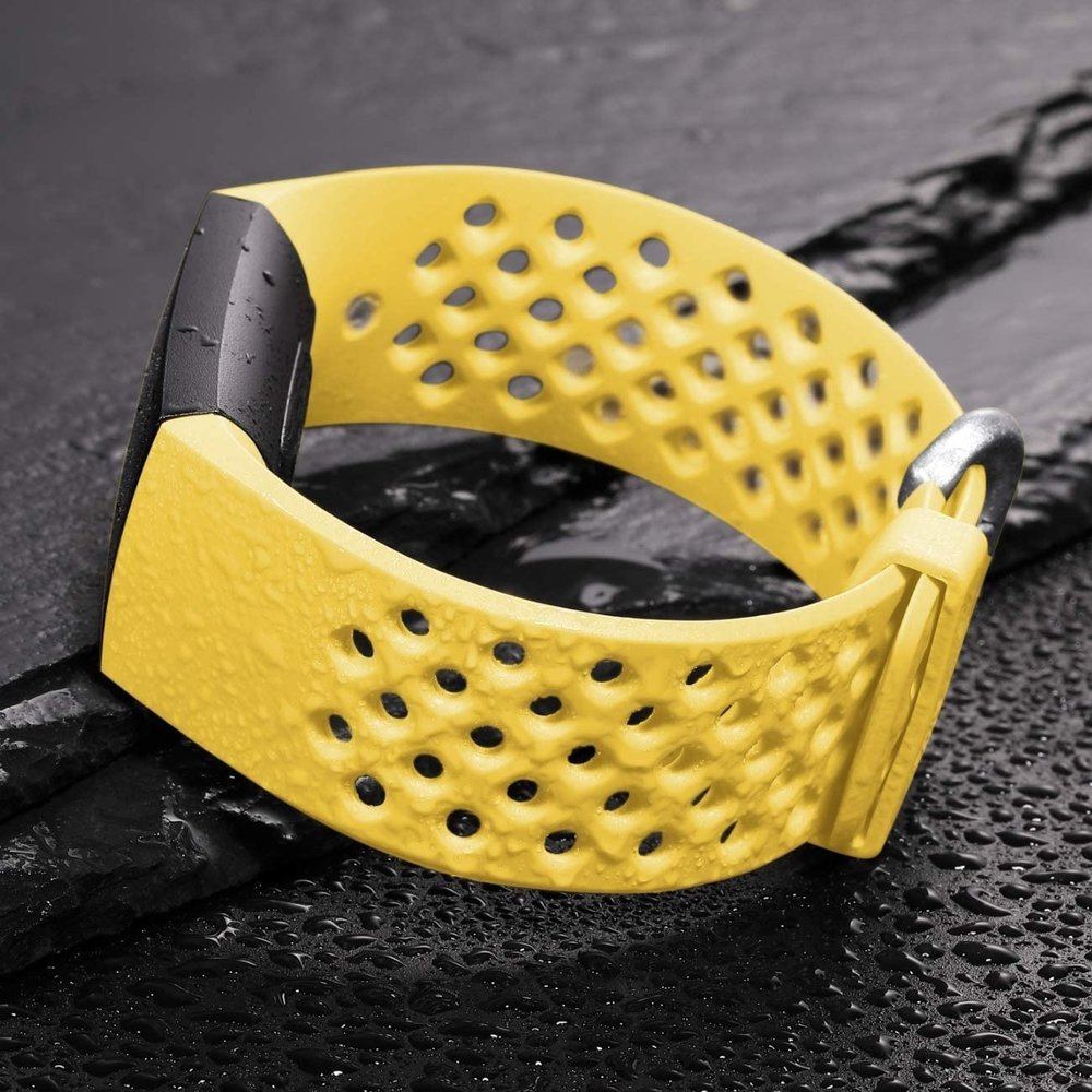 Strap-it Strap-it Bracelet silicone avec trous Fitbit Charge 4 (jaune)