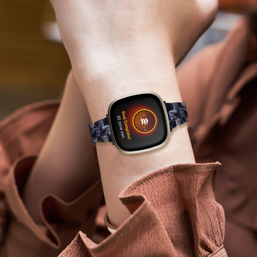 Strap-it Strap-it Bracelet résine Fitbit Versa 3 (noir/blanc)