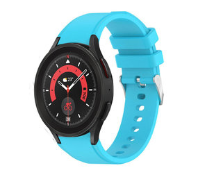 Strap-it Bracelet Samsung Galaxy Watch 5 Pro silicone (bleu clair) Strap-it Bracelet Samsung Galaxy Watch 5 Pro silicone (bleu clair)