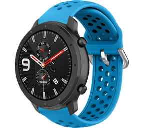 Strap-it Bracelet avec trous Xiaomi Amazfit GTR (bleu clair)