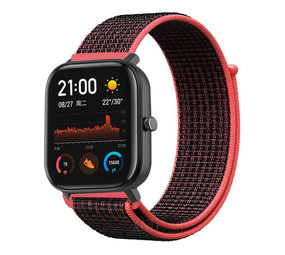 Strap-it Bracelet nylon Xiaomi Amazfit GTS (noir/rouge) Strap-it Bracelet nylon Xiaomi Amazfit GTS (noir/rouge)