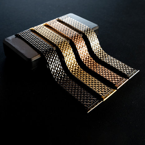 Strap-it Strap-it Bracelet acier dragon Apple Watch Ultra (or) Strap-it Strap-it Bracelet acier dragon Apple Watch Ultra (or)