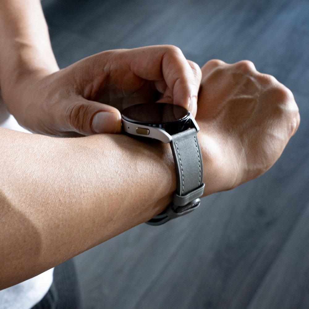 Strap-it Strap-it Bracelet cuir Xiaomi Amazfit GTR (gris)