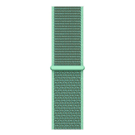 Strap-it Strap-it Bracelet nylon Samsung Galaxy Watch 6 - 40mm (vert menthe) Strap-it Strap-it Bracelet nylon Samsung Galaxy Watch 6 - 40mm (vert menthe)