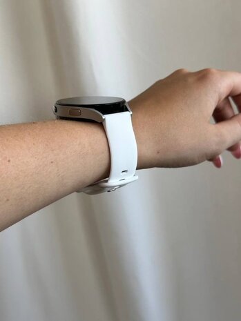 xoxo Wildhearts xoxo Wildhearts Amazfit GTS 2 bracelet en silicone (blanc) xoxo Wildhearts xoxo Wildhearts Amazfit GTS 2 bracelet en silicone (blanc)