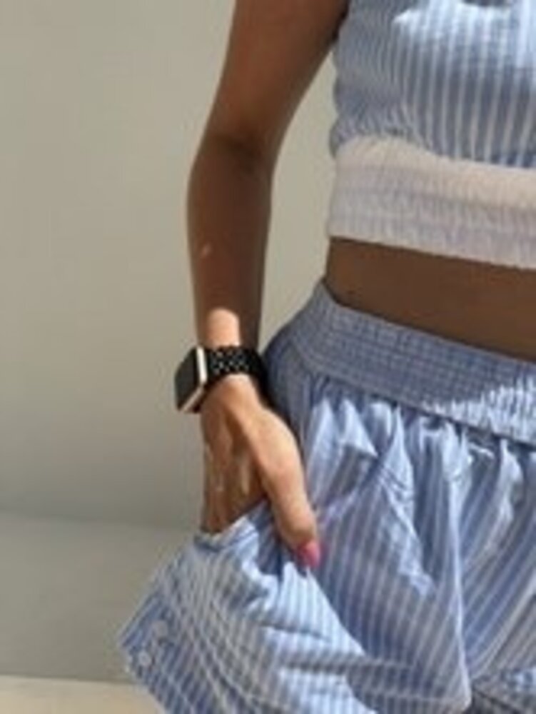 xoxo Wildhearts xoxo Wildhearts Apple Watch bracelet en acier (noir) xoxo Wildhearts xoxo Wildhearts Apple Watch bracelet en acier (noir)