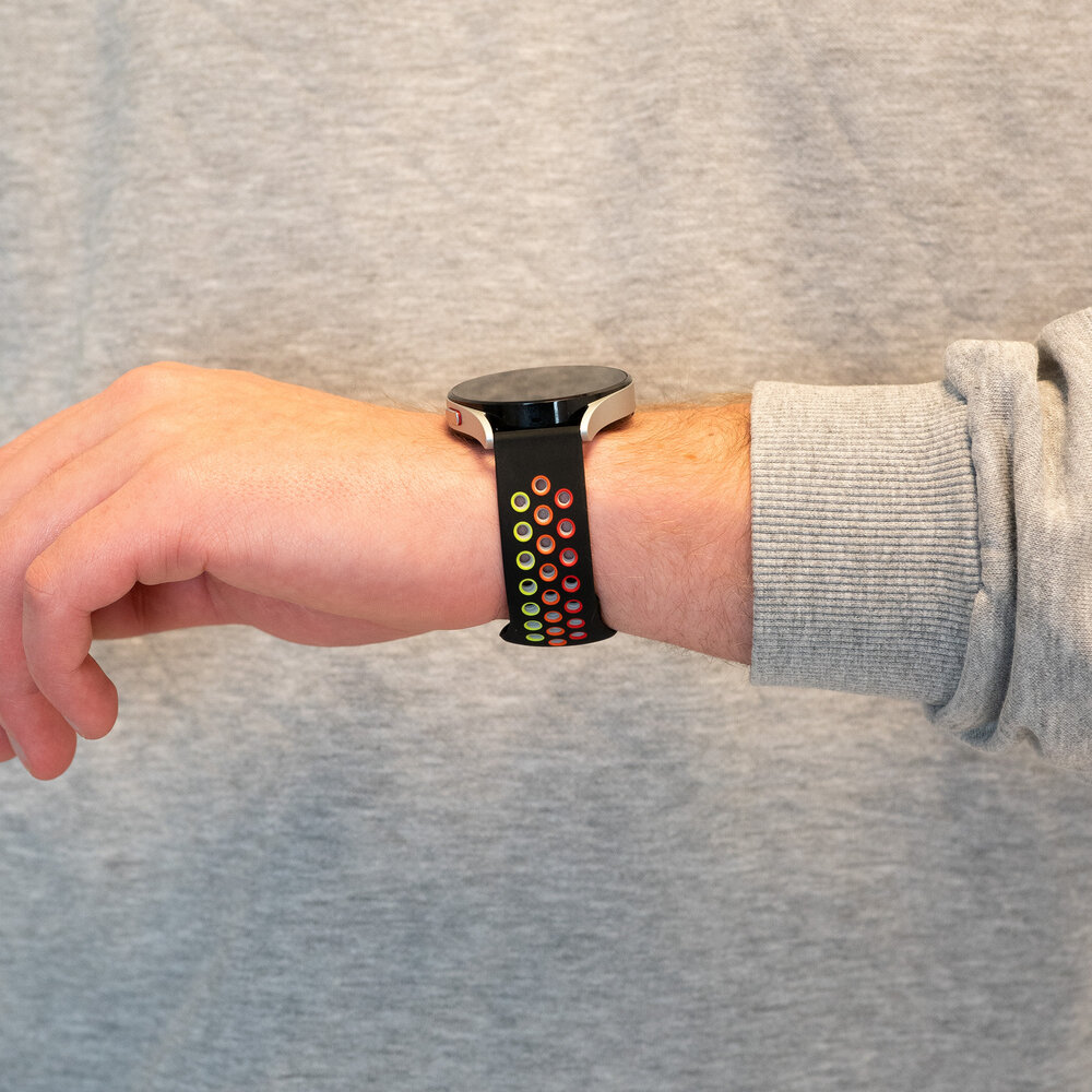 Bandz Bandz Bracelet sport 'Deluxe' Amazfit GTS 4 (Mini) (noir/colorée)