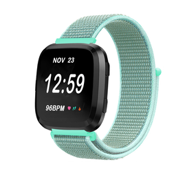 Strap-it Bracelet nylon Fitbit Versa (vert menthe)