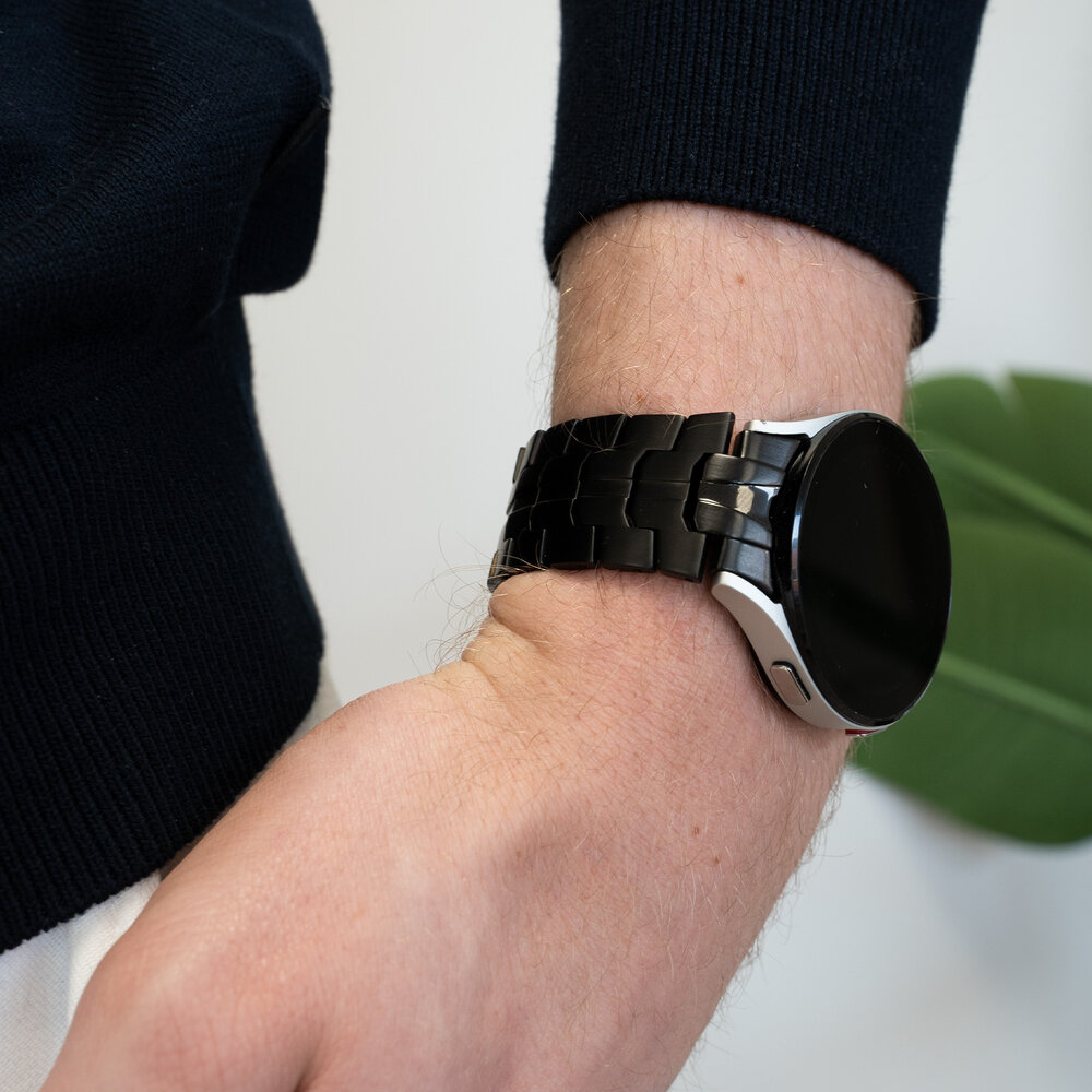 Strap-it Strap-it Bracelet titane 'iron' Samsung Galaxy Watch 6 Classic 47mm (noir)