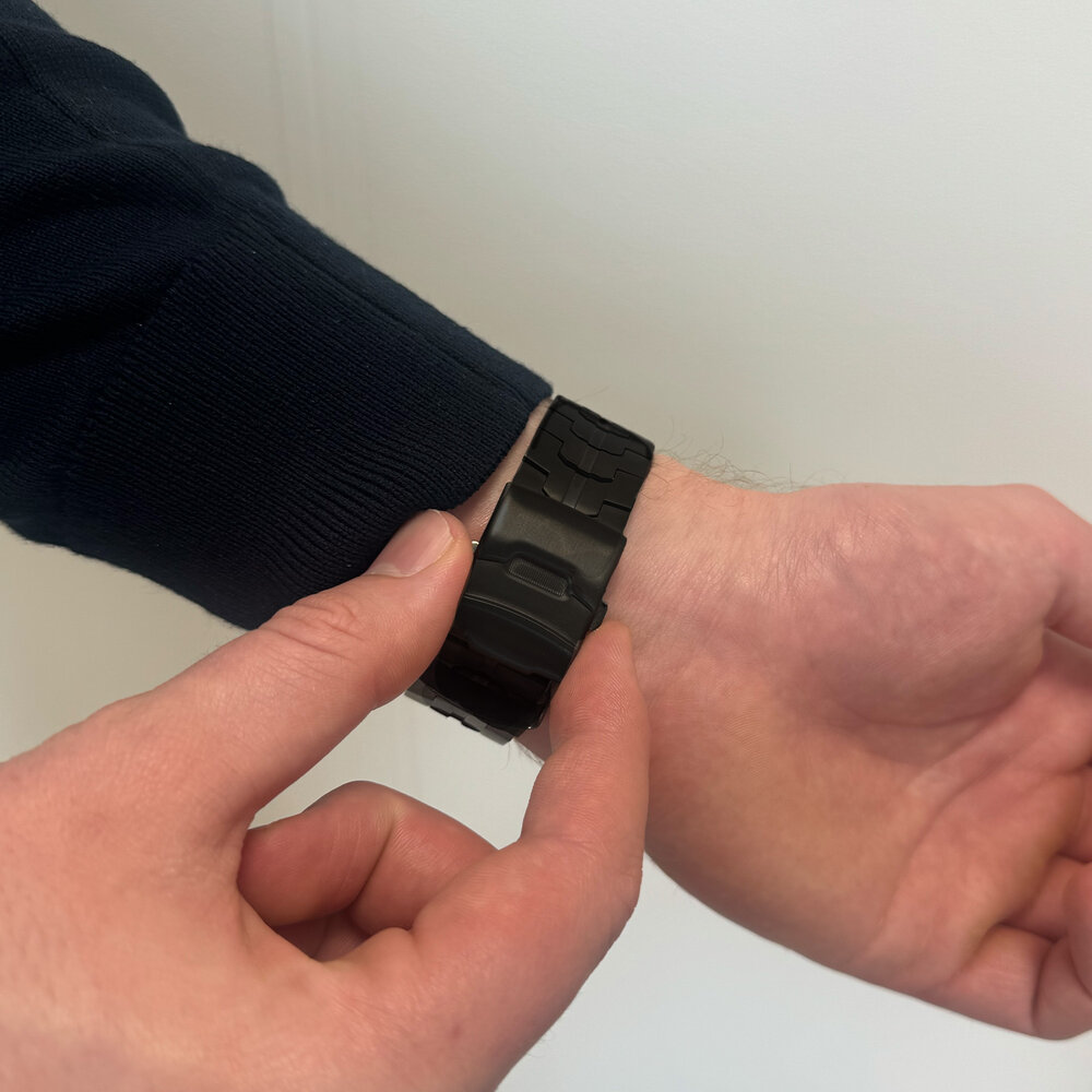 Strap-it Strap-it Bracelet titane 'iron' Samsung Galaxy Watch 6 Classic 47mm (noir)