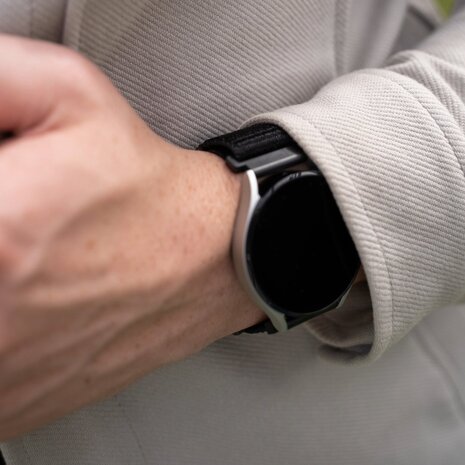 Strap-it Strap-it Bracelet nylon Withings ScanWatch 2 - 38mm (noir) Strap-it Strap-it Bracelet nylon Withings ScanWatch 2 - 38mm (noir)