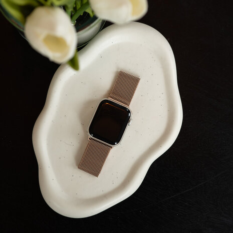 Strap-it Strap-it Bracelet Milanais Apple Watch (rosé) Strap-it Strap-it Bracelet Milanais Apple Watch (rosé)