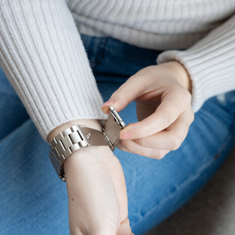 Strap-it Strap-it Bracelet Apple Watch acier (lumière stellaire)