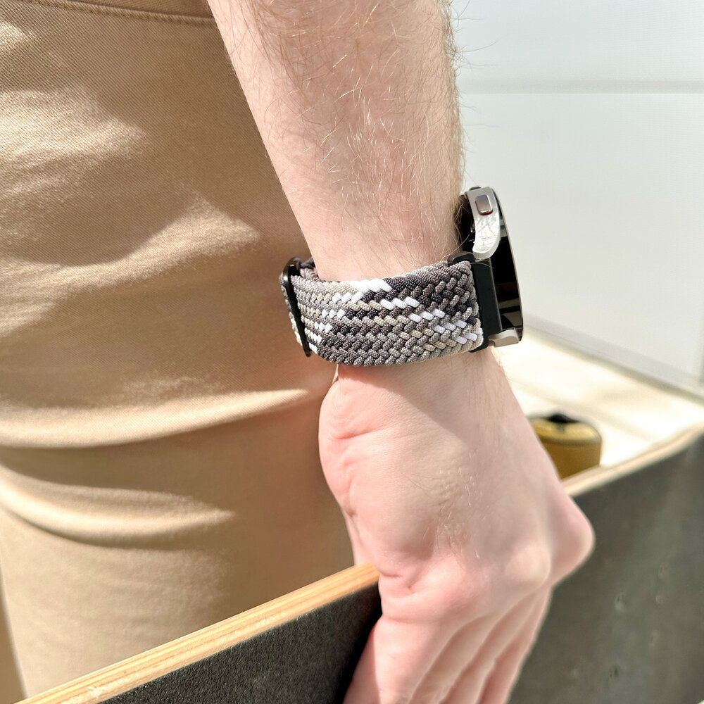 Strap-it Strap-it Bracelet tissée réglable Polar Vantage M (noir/blanc) Strap-it Strap-it Bracelet tissée réglable Polar Vantage M (noir/blanc)