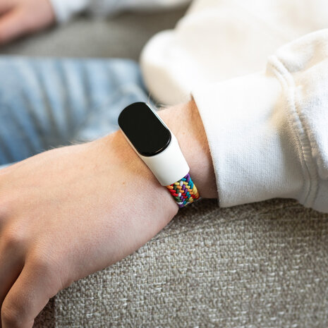 Strap-it Strap-it Bracelet tressé Xiaomi Mi Band 6 (arc-en-ciel)