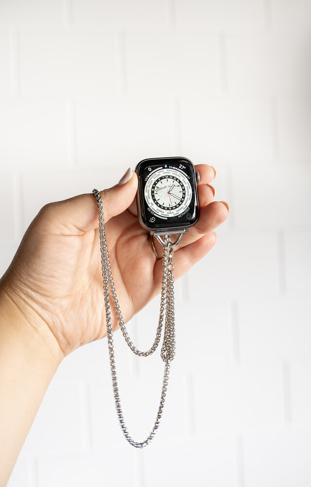 Strap-it Strap-it Collier Apple Watch 'Dragon Steel' (argent)