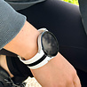 Strap-it Strap-it Bracelet magnétque sport Samsung Galaxy Watch 4 Classic 46mm (blanc/noir) Strap-it Strap-it Bracelet magnétque sport Samsung Galaxy Watch 4 Classic 46mm (blanc/noir)