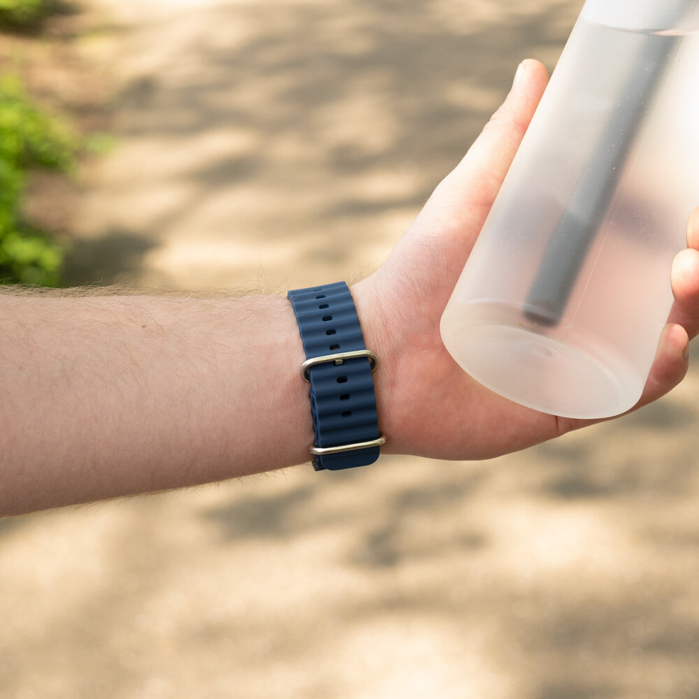 Bandz Bandz Bracelet Océan Apple Watch (bleu foncé)