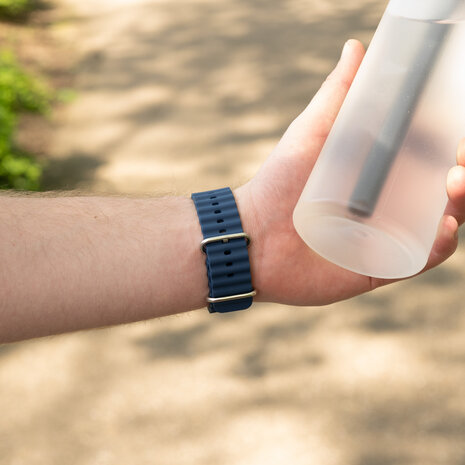 Bandz Bandz Bracelet Océan Apple Watch (bleu foncé)