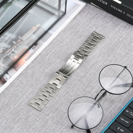 Strap-it Strap-it Bracelet titane grain (fermoir plat) Huawei Watch GT 2 Pro (argent)