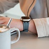 Strap-it Strap-it Bracelet silicone de luxe liquide Apple Watch (gris foncé avec noir) Strap-it Strap-it Bracelet silicone de luxe liquide Apple Watch (gris foncé avec noir)