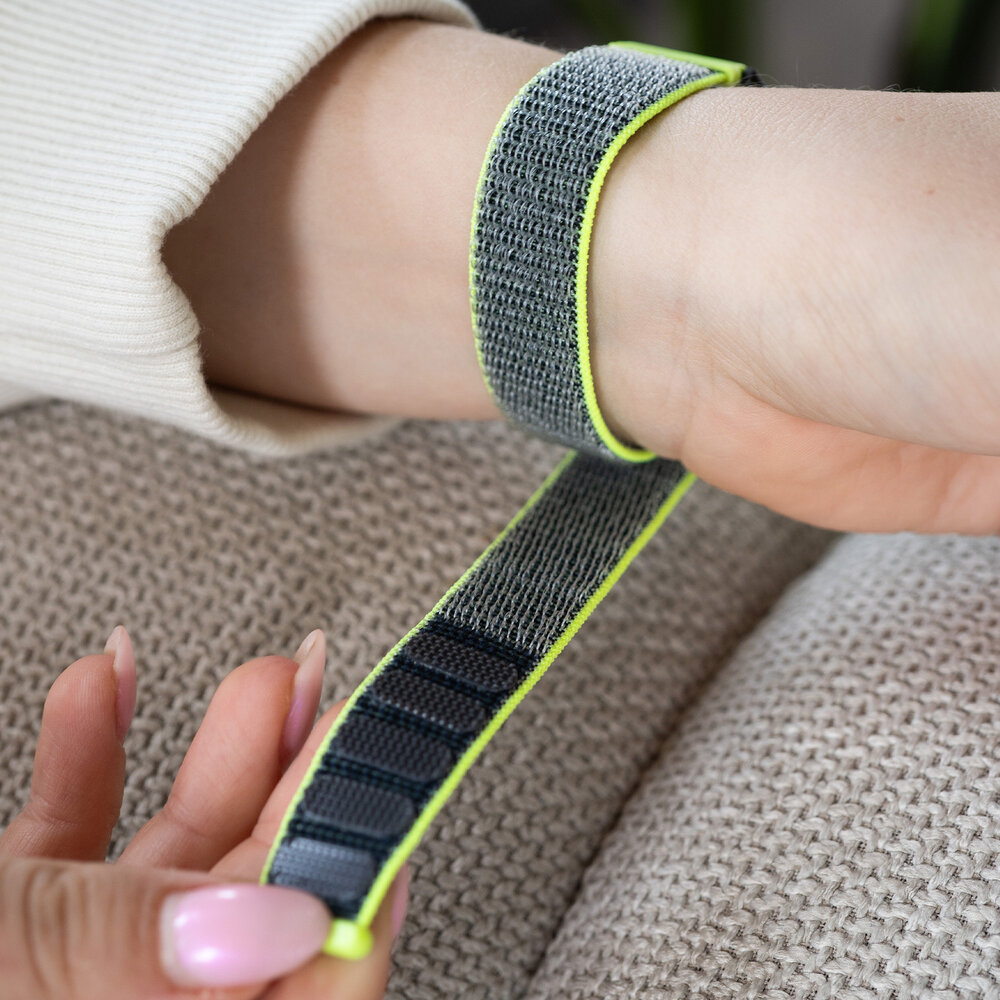 Strap-it Strap-it Bracelet nylon Fitbit Charge 5 (flash)